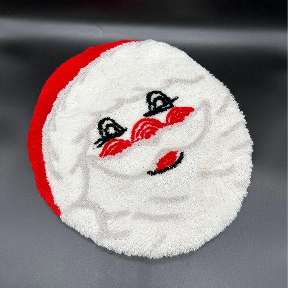 Vintage Christmas Decor Santa Claus Toilet Seat Cover Kitschy Shag Carpet Retro - Picture 1 of 7